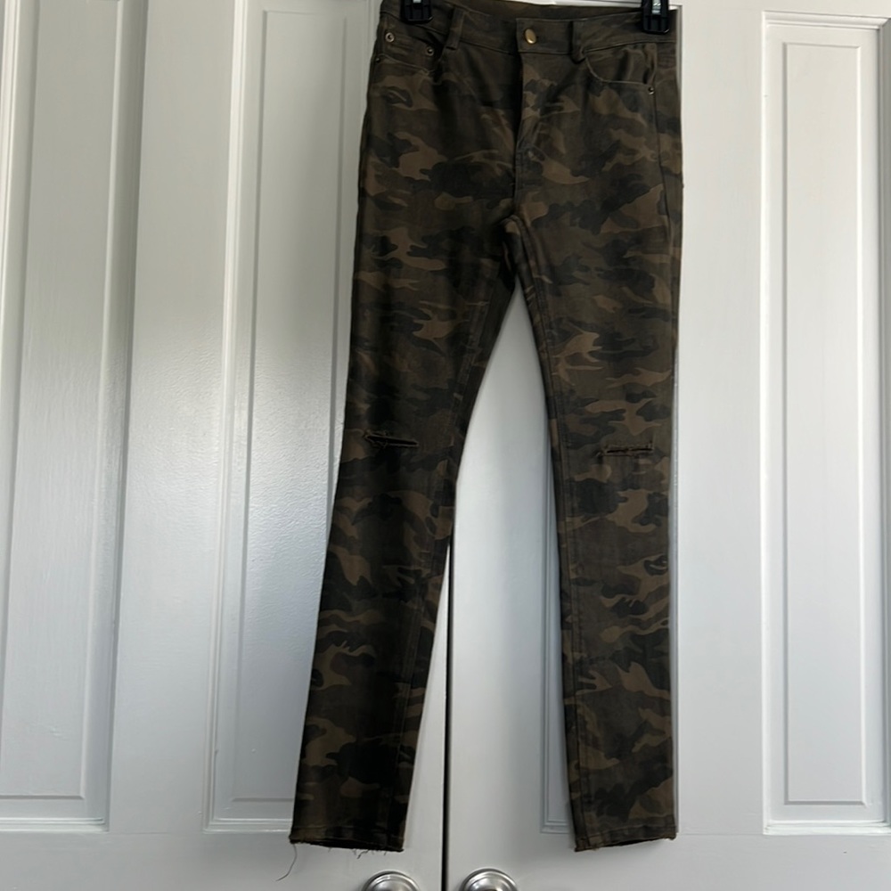 Olivaceous Camo pants